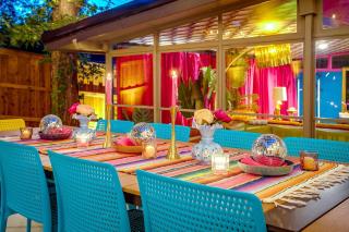 Maximalist IG-Worthy Bachelorette Vibes with Virtue, Saltwater Pool and Poolhouse - 8