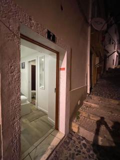 Suite - Centro histórico Mouraria - Lisbona - 5