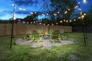 4BD Home | 3min to UND | Cozy Yard | Pingpong - South Bend - 8