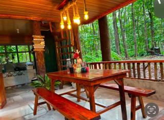 Josiah Tree House Camp Mahogany Llavac Quezon - Real - 0