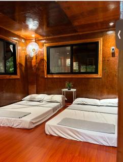 Josiah Tree House Camp Mahogany Llavac Quezon - Real - 5