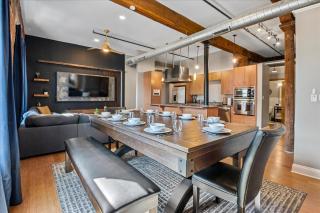 New Loft Near Convention Center - 2