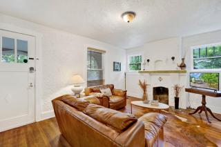 Family and Pet friendly Charming Cozy Casita - 2