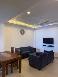 Pearl Breeze - Mount Lavinia - 8
