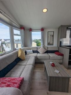 Pet-Free Swift Burgundy Family Holiday Home at Littlesea Holiday Park, Weymouth - 5