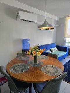 Elegante departamento ideal para familias , parking , wifi , cercano a centros comerciales - 5