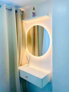 White Rose Condotel at Victoria Sports Tower - Manila - 1