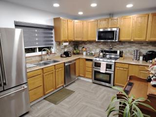 Home with Garden 3BR Perfect Family & Groups - 6
