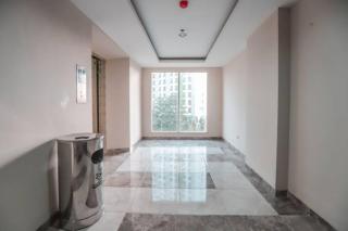 Apartement Green Lake View Ciputat By NamRoom - Pondokcabe Hilir - 4