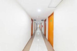 Apartement Green Lake View Ciputat By NamRoom - Pondokcabe Hilir - 3