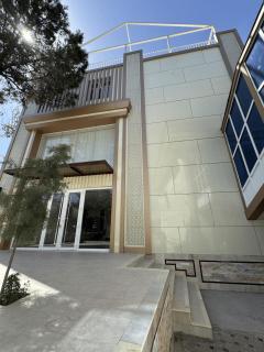 Koson Hotel - - 4