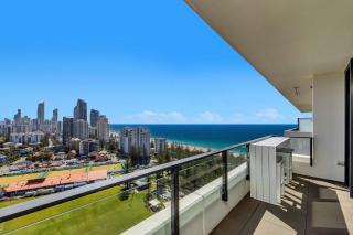 2 Bedroom Broadbeach Stay Walk to Beach - Gold Coast - 7
