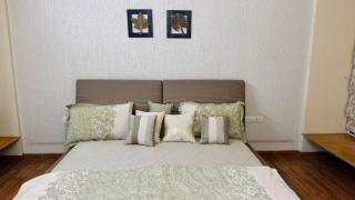 Spacious 3BHK Retreat with Sunset Balcony Views - Pune - 6