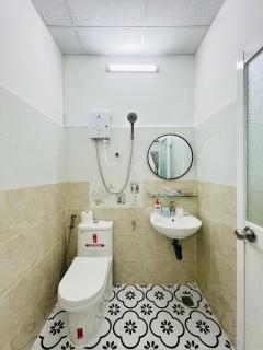 Căn hộ full nội thất gần Sân bay Tân Sơn Nhất - Ho Chi Minh-stad - 1