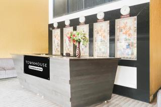 Super Townhouse Bharuch Near Railway Station Formerly Hotel Kohinoor - Bharuch - 1
