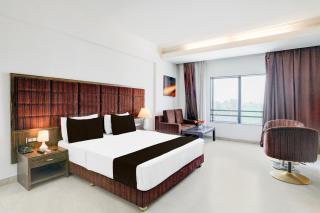 Super Townhouse Bharuch Near Railway Station Formerly Hotel Kohinoor - Bharuch - 9