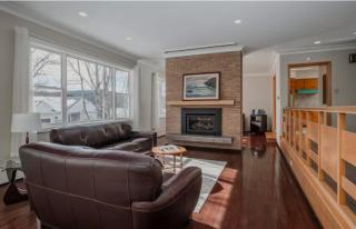 Timeless 3br Mid-century Modern St Johns Gem - St. John's - 0