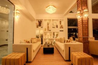 Hotel Grand Minaro - - 3