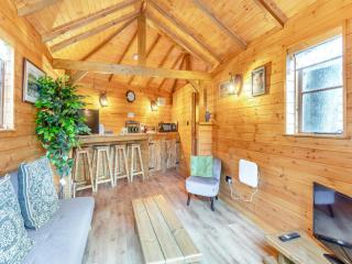 Bear House- Uk45704 - Brinkley - 7