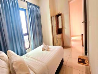 3 bedrooms condor nearest Jonker Walk at Ong Kim Wee Residence - 4