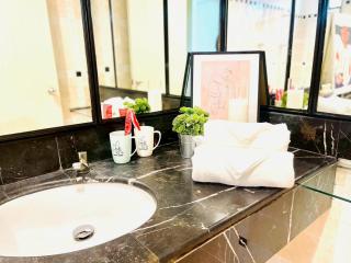 Private Pool Villas Sukhumvit 26 Near BTS Phrom Phong and EmSphere - 8