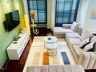 Private Pool Villas Sukhumvit 26 Near BTS Phrom Phong and EmSphere - 7