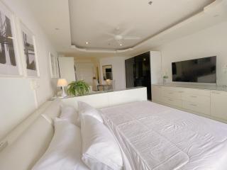 Beautiful sea view beach front condo - Pattaya Sud - 5