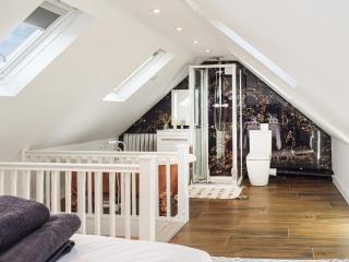 The Potting Shed - 1