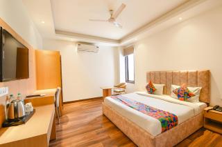 FabHotel The Prime Land - Gurgaon - 4