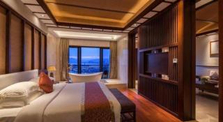 Grand Metro Park Bay Hotel - 1