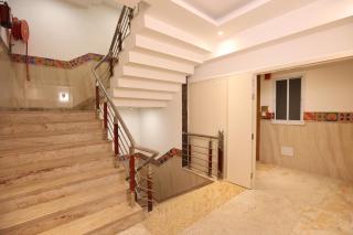 HOTEL CORPORATE PALACE Near Terminal 3 WITH- FREE AIRPORT DROP - Jāmb - 9