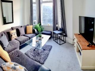 Hill View - 8