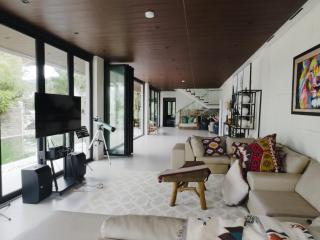 Tahum Lake Resort - 7