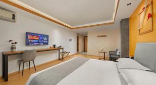 Shang Pin Holiday Inn - Canton - 9