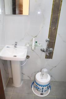 Hotel jetway near by kempegowda international airport - Bangalore - 4
