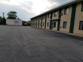 Woonsocket Motor Inn - Woonsocket - 8
