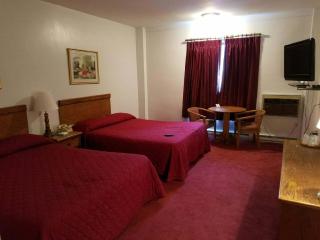 Woonsocket Motor Inn - Woonsocket - 6