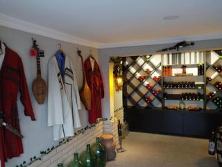 West House - 4