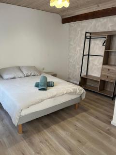 Petite maison de ville duplex 4 personnes - Nemours - 0