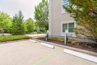 Bellissimo Hotel, Trademark by Wyndham Near Foxwoods Casino - North Stonington - 6
