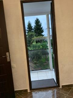 ALEX'S HOUSe-2 - 3