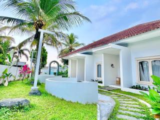 Sevilla Resort Magelang - Magelang - 8