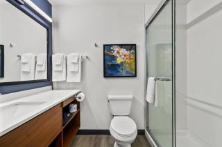 Everhome Suites El Paso Airport near Fort Bliss - El Paso - 3