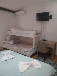 Apartments Kurilj - Makarska - 8