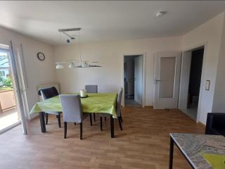 Ferienwohnung Schäfer, ruhig und perfekt für unvergesslichen Urlaub - Bad Kissingen - 8