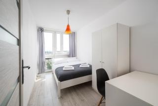 Warsaw 14th Floor View Apartment by BookingHost - Warsaw - 8
