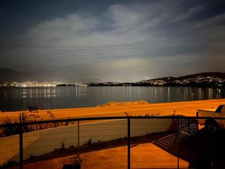 Beachfront House near Hobart - Howrah - 2
