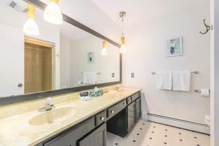 Bright 4BDR Home by Lake MI Arcadia Bluffs Portage Lake More - Arcadia - 2