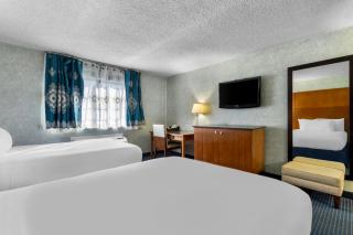Hiltop Hotel - Bakersfield - 5