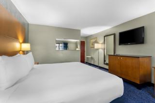 Hiltop Hotel - Bakersfield - 6